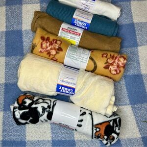 Fabric Scrap Bundle of 6 Multi Pack